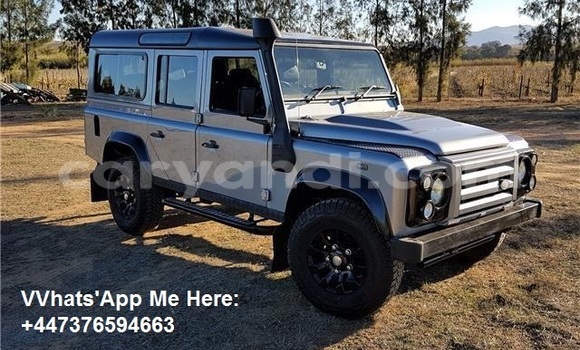 Buy Used Land Rover Defender Silver Car in Lusaka in Zambia Buy Used Land Rover Defender Silver Car in Lusaka in Zambia