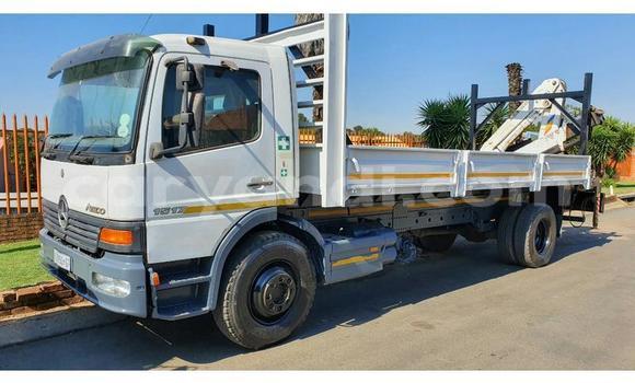 Buy Used Mercedes–Benz 1520 White Truck in Lusaka in Zambia Buy Used Mercedes–Benz 1520 White Truck in Lusaka in Zambia