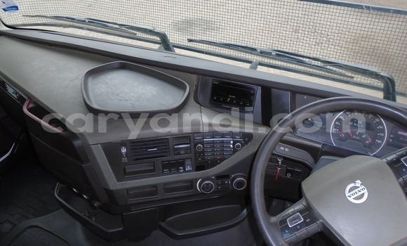 Buy Used Volvo F4 White Truck in Lusaka in Zambia Buy Used Volvo F4 White Truck in Lusaka in Zambia