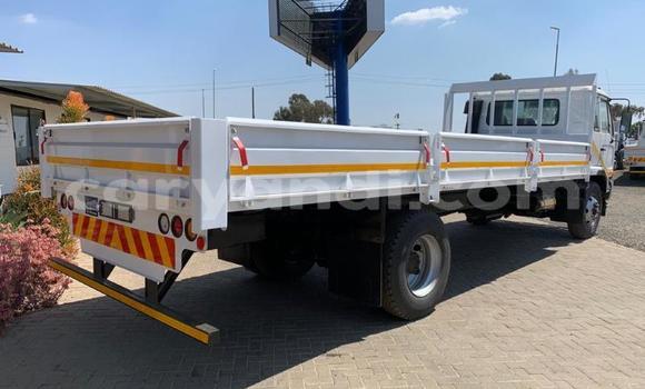 Buy Used Nissan UD White Truck in Lusaka in Zambia Buy Used Nissan UD White Truck in Lusaka in Zambia