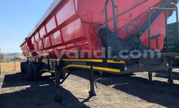 Buy Used Caterpillar 120 Red Truck in Kitwe in Zambia Buy Used Caterpillar 120 Red Truck in Kitwe in Zambia