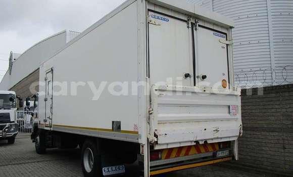 Buy Used Isuzu FTR 850 White Truck in Lusaka in Zambia Buy Used Isuzu FTR 850 White Truck in Lusaka in Zambia