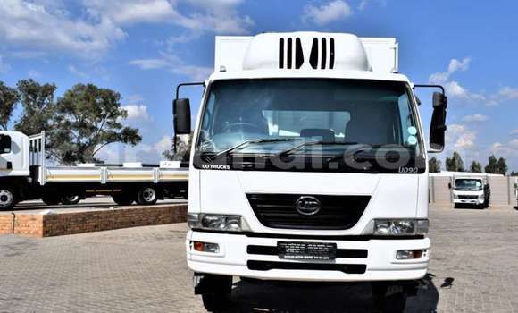 Buy Used Nissan UD White Truck in Lusaka in Zambia Buy Used Nissan UD White Truck in Lusaka in Zambia