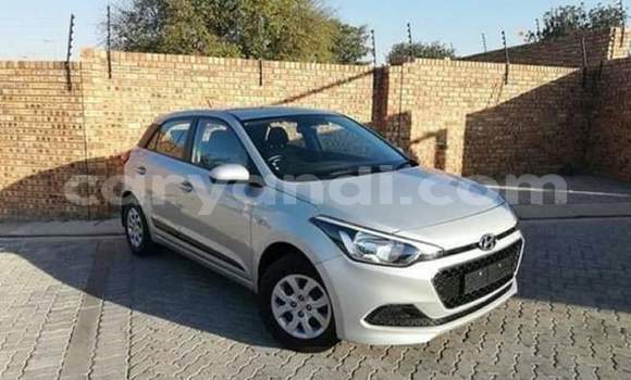 Buy Used Hyundai i20 Silver Car in Mpika in Northern Buy Used Hyundai i20 Silver Car in Mpika in Northern