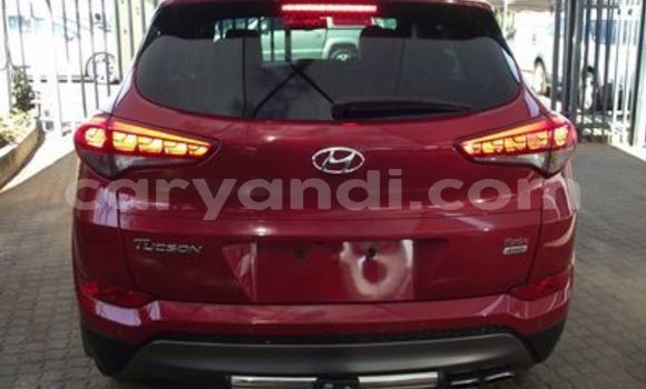 Acheter Occasion Voiture Hyundai Tucson Rouge à Chingola, Zambie Acheter Occasion Voiture Hyundai Tucson Rouge à Chingola, Zambie