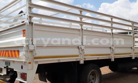 Acheter Occasion Utilitaire Suzuki Every Blanc à Chilanga, Lusaka Acheter Occasion Utilitaire Suzuki Every Blanc à Chilanga, Lusaka