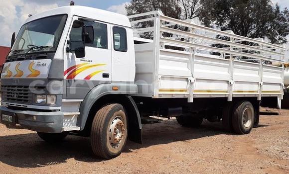 Acheter Occasion Utilitaire Suzuki Every Blanc à Chilanga, Lusaka Acheter Occasion Utilitaire Suzuki Every Blanc à Chilanga, Lusaka