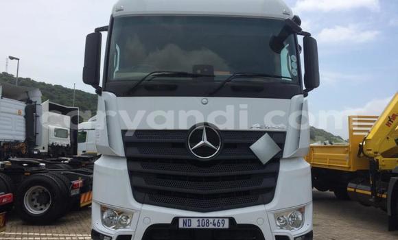Buy Used Mercedes–Benz 1127 White Truck in Kitwe in Zambia Buy Used Mercedes–Benz 1127 White Truck in Kitwe in Zambia