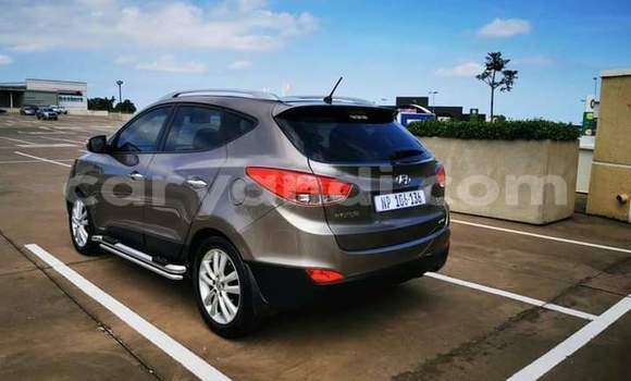 Buy Used Hyundai ix35 Silver Car in Solwezi in North-Western Buy Used Hyundai ix35 Silver Car in Solwezi in North-Western