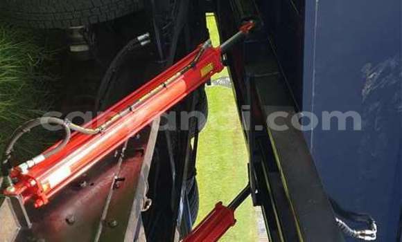 Buy Used Isuzu FTR 850 White Truck in Kitwe in Zambia Buy Used Isuzu FTR 850 White Truck in Kitwe in Zambia