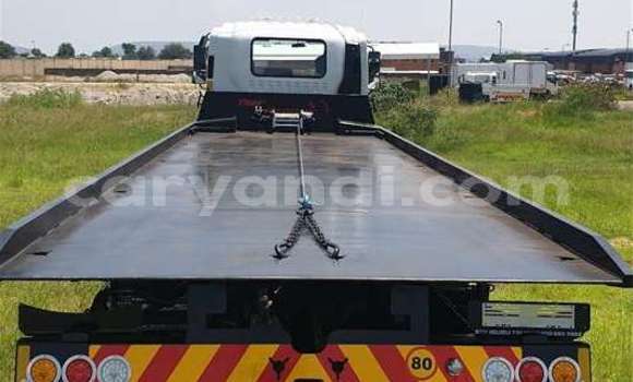 Buy Used Isuzu FTR 850 White Truck in Kitwe in Zambia Buy Used Isuzu FTR 850 White Truck in Kitwe in Zambia