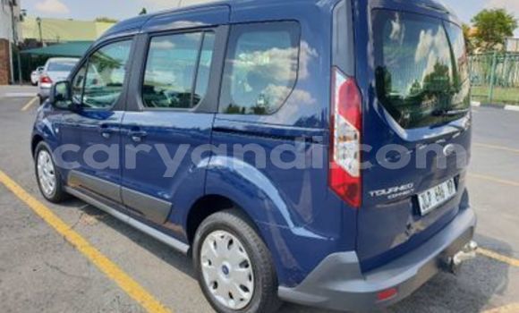 Acheter Occasion Voiture Ford Tourneo Connect Bleu à Chilanga, Lusaka Acheter Occasion Voiture Ford Tourneo Connect Bleu à Chilanga, Lusaka