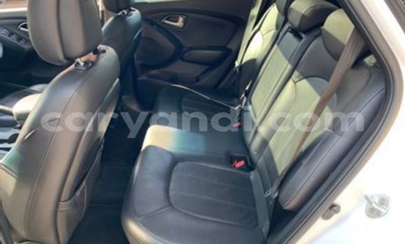 Buy Used Hyundai ix35 White Car in Mufulira in Zambia Buy Used Hyundai ix35 White Car in Mufulira in Zambia