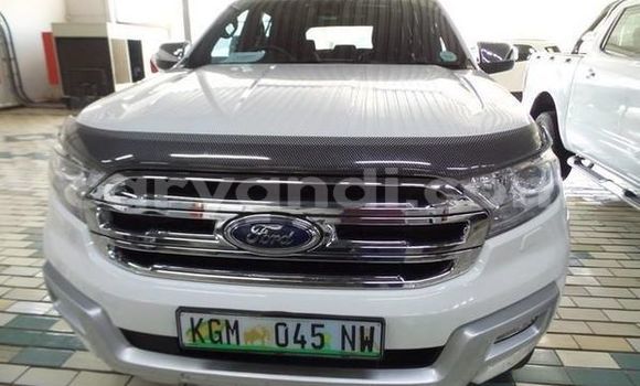 Buy Used Ford Everest Silver Car in Lusaka in Zambia Buy Used Ford Everest Silver Car in Lusaka in Zambia