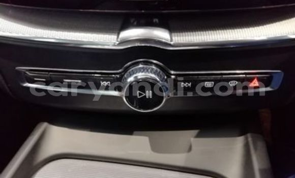 Buy Used Volvo XC60 White Car in Mazabuka in Southern Buy Used Volvo XC60 White Car in Mazabuka in Southern