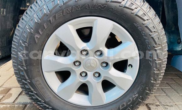 Acheter Occasion Voiture Mitsubishi Pajero Gris à Chingola, Zambie Acheter Occasion Voiture Mitsubishi Pajero Gris à Chingola, Zambie