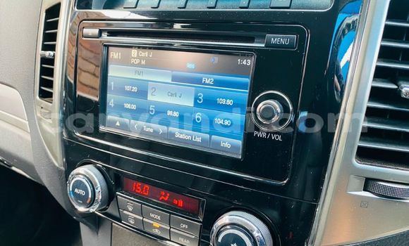 Acheter Occasion Voiture Mitsubishi Pajero Gris à Chingola, Zambie Acheter Occasion Voiture Mitsubishi Pajero Gris à Chingola, Zambie