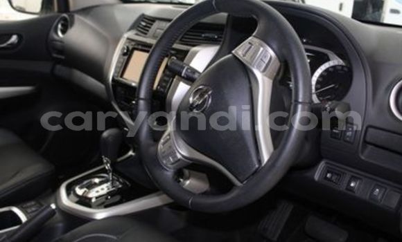 Buy Used Nissan Navara White Car in Chingola in Zambia Buy Used Nissan Navara White Car in Chingola in Zambia