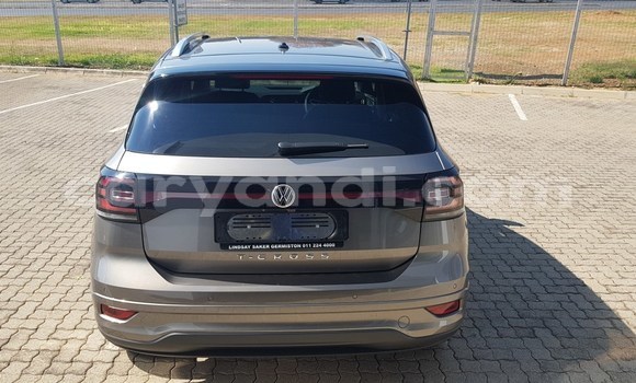 Tenga Tsaru Volkswagen T-Roc Chena Mota in Chingola in Zambia Tenga Tsaru Volkswagen T-Roc Chena Mota in Chingola in Zambia