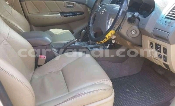 Acheter Occasion Voiture Toyota Fortuner Gris à Isoka, Nord Acheter Occasion Voiture Toyota Fortuner Gris à Isoka, Nord