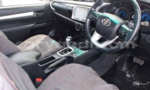 Acheter Occasion Voiture Toyota Hilux Blanc à Isoka, Nord Acheter Occasion Voiture Toyota Hilux Blanc à Isoka, Nord