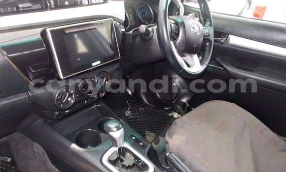 Acheter Occasion Voiture Toyota Hilux Blanc à Isoka, Nord Acheter Occasion Voiture Toyota Hilux Blanc à Isoka, Nord