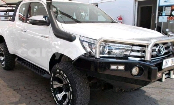 Acheter Occasion Voiture Toyota Hilux Blanc à Isoka, Nord Acheter Occasion Voiture Toyota Hilux Blanc à Isoka, Nord