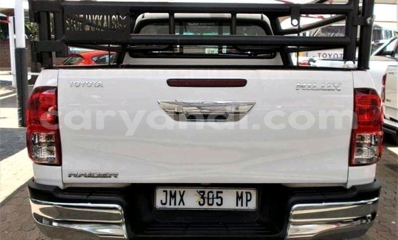 Acheter Occasion Voiture Toyota Hilux Blanc à Isoka, Nord Acheter Occasion Voiture Toyota Hilux Blanc à Isoka, Nord