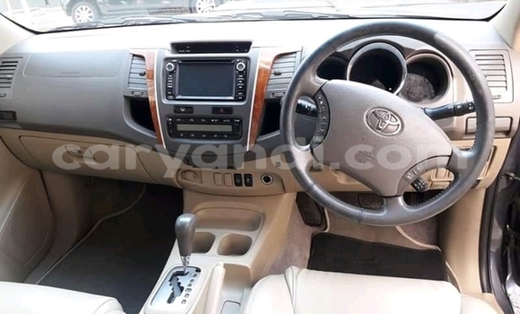 Acheter Occasion Voiture Toyota Fortuner Noir à Isoka, Nord Acheter Occasion Voiture Toyota Fortuner Noir à Isoka, Nord