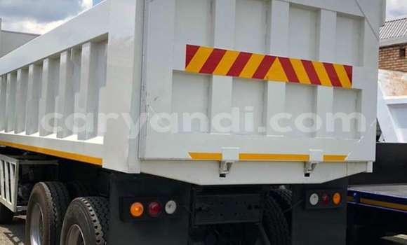 Acheter Occasion Utilitaire Mercedes–Benz 1622 Blanc à Chingola, Zambie Acheter Occasion Utilitaire Mercedes–Benz 1622 Blanc à Chingola, Zambie