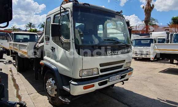 Nunua Ilio tumika Isuzu FTR 850 Nyeupe Lori ndani ya Chingola nchini Zambia Nunua Ilio tumika Isuzu FTR 850 Nyeupe Lori ndani ya Chingola nchini Zambia
