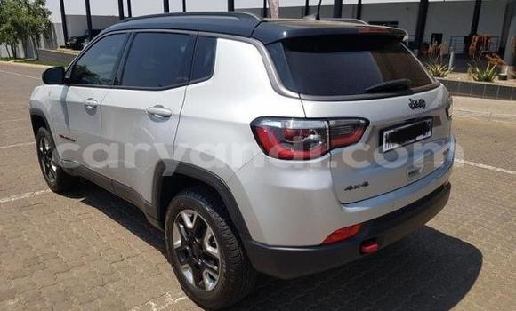 Nunua Ilio tumika Jeep Compass Nyingine Gari ndani ya Chingola nchini Zambia Nunua Ilio tumika Jeep Compass Nyingine Gari ndani ya Chingola nchini Zambia