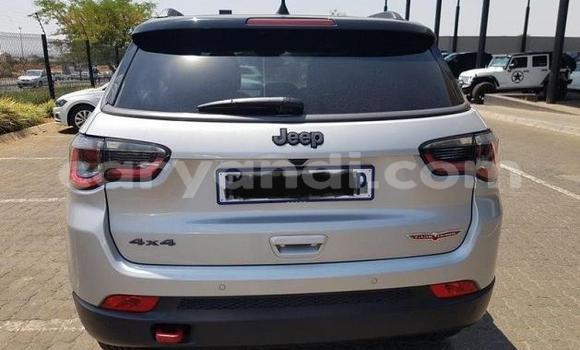 Nunua Ilio tumika Jeep Compass Nyingine Gari ndani ya Chingola nchini Zambia Nunua Ilio tumika Jeep Compass Nyingine Gari ndani ya Chingola nchini Zambia