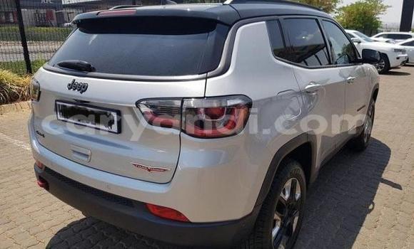 Nunua Ilio tumika Jeep Compass Nyingine Gari ndani ya Chingola nchini Zambia Nunua Ilio tumika Jeep Compass Nyingine Gari ndani ya Chingola nchini Zambia