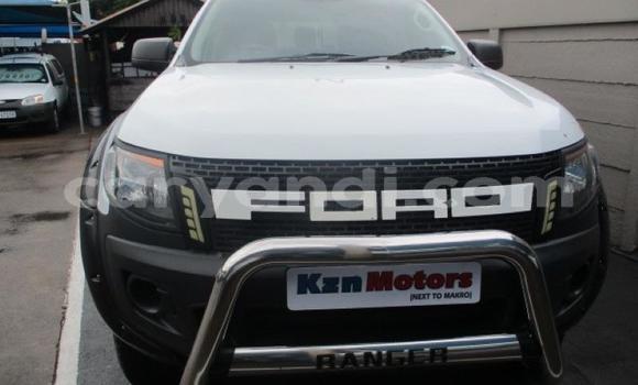 Acheter Occasion Voiture Ford Ranger Blanc à Chilanga, Lusaka Acheter Occasion Voiture Ford Ranger Blanc à Chilanga, Lusaka