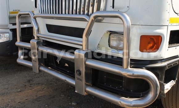 Acheter Occasion Utilitaire DAF CF Blanc à Zambèze, Nord-Ouest Acheter Occasion Utilitaire DAF CF Blanc à Zambèze, Nord-Ouest