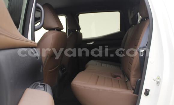 Tenga Tsaru Mercedes‒Benz 190 (W201) Chena Mota in Chingola in Zambia Tenga Tsaru Mercedes‒Benz 190 (W201) Chena Mota in Chingola in Zambia