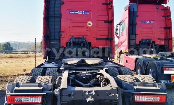 Acheter Occasion Utilitaire Volvo F4 Autre à Mazabuka, Du sud Acheter Occasion Utilitaire Volvo F4 Autre à Mazabuka, Du sud