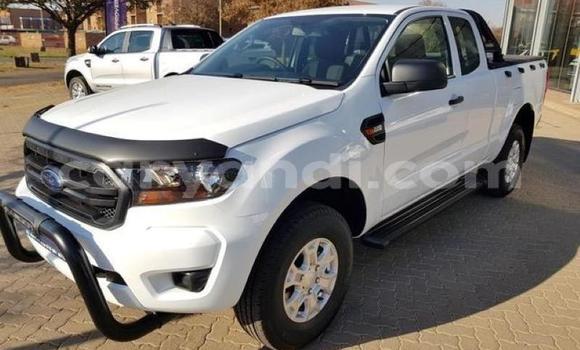Acheter Occasion Voiture Ford Ranger Blanc à Lusaka, Zambie