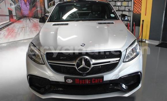 Acheter Occasion Voiture Mercedes‒Benz GLE Coupe Blanc à Chingola, Zambie Acheter Occasion Voiture Mercedes‒Benz GLE Coupe Blanc à Chingola, Zambie