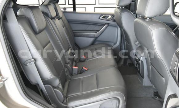 Acheter Occasion Voiture Ford Everest Gris à Katete, Est Acheter Occasion Voiture Ford Everest Gris à Katete, Est