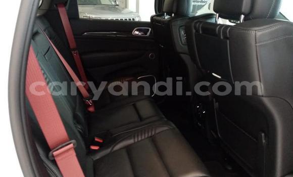 Acheter Occasion Voiture Jeep Grand Cherokee Blanc à Chingola, Zambie Acheter Occasion Voiture Jeep Grand Cherokee Blanc à Chingola, Zambie