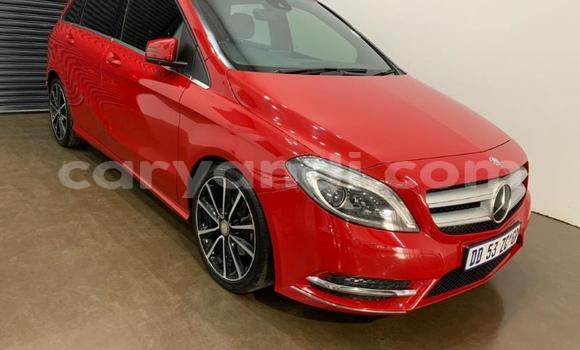 Buy Used Mercedes‒Benz C–Class Red Car in Chipata in Zambia Buy Used Mercedes‒Benz C–Class Red Car in Chipata in Zambia