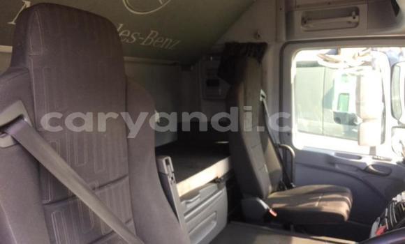 Tenga Tsaru Mercedes–Benz Truck Chena Rori in Chingola in Zambia Tenga Tsaru Mercedes–Benz Truck Chena Rori in Chingola in Zambia