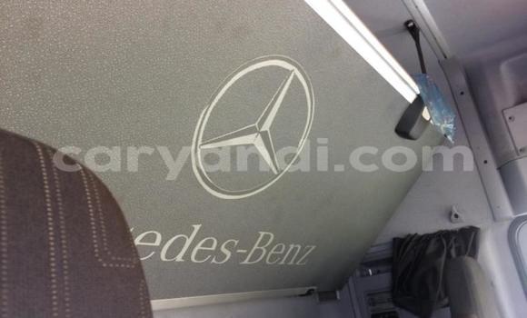 Tenga Tsaru Mercedes–Benz Truck Chena Rori in Chingola in Zambia Tenga Tsaru Mercedes–Benz Truck Chena Rori in Chingola in Zambia