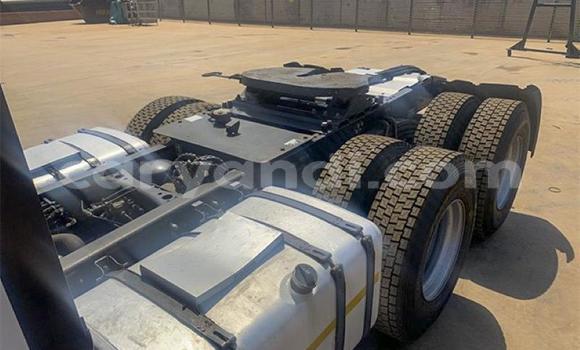 Acheter Occasion Utilitaire Scania R420 Blanc à Chingola, Zambie Acheter Occasion Utilitaire Scania R420 Blanc à Chingola, Zambie