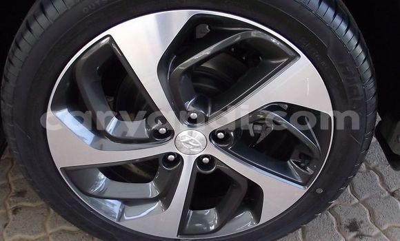 Acheter Occasion Voiture Hyundai ix35 Rouge à Kitwe, Zambie Acheter Occasion Voiture Hyundai ix35 Rouge à Kitwe, Zambie