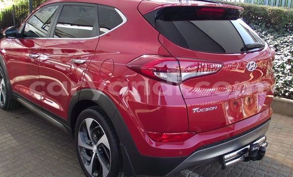 Acheter Occasion Voiture Hyundai ix35 Rouge à Kitwe, Zambie Acheter Occasion Voiture Hyundai ix35 Rouge à Kitwe, Zambie