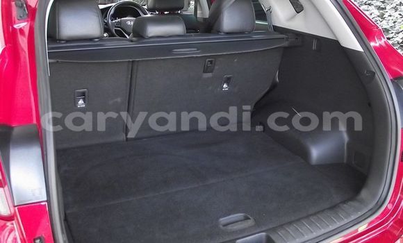 Acheter Occasion Voiture Hyundai ix35 Rouge à Kitwe, Zambie Acheter Occasion Voiture Hyundai ix35 Rouge à Kitwe, Zambie