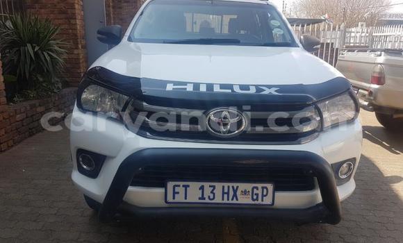 Acheter Occasion Voiture Toyota Hilux Blanc à Chinsali, Nord
